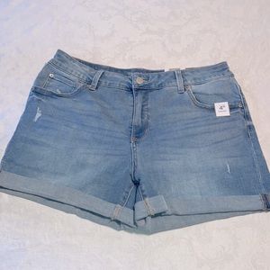 Time & Tru Blue Jean Shorts-Size 12-Relaxed Fit-New with Tags
